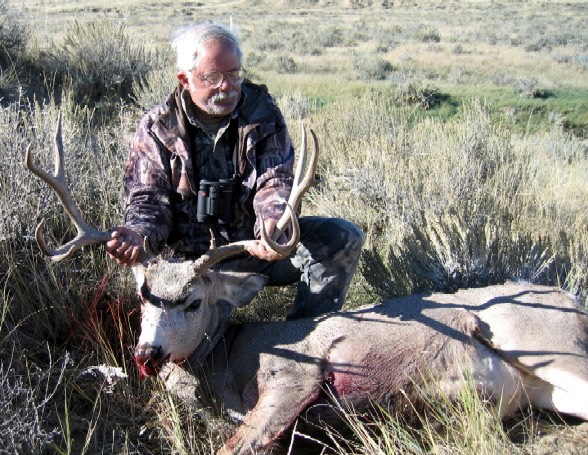 AdisappointedJoe2005BullPastureBuck.jpg